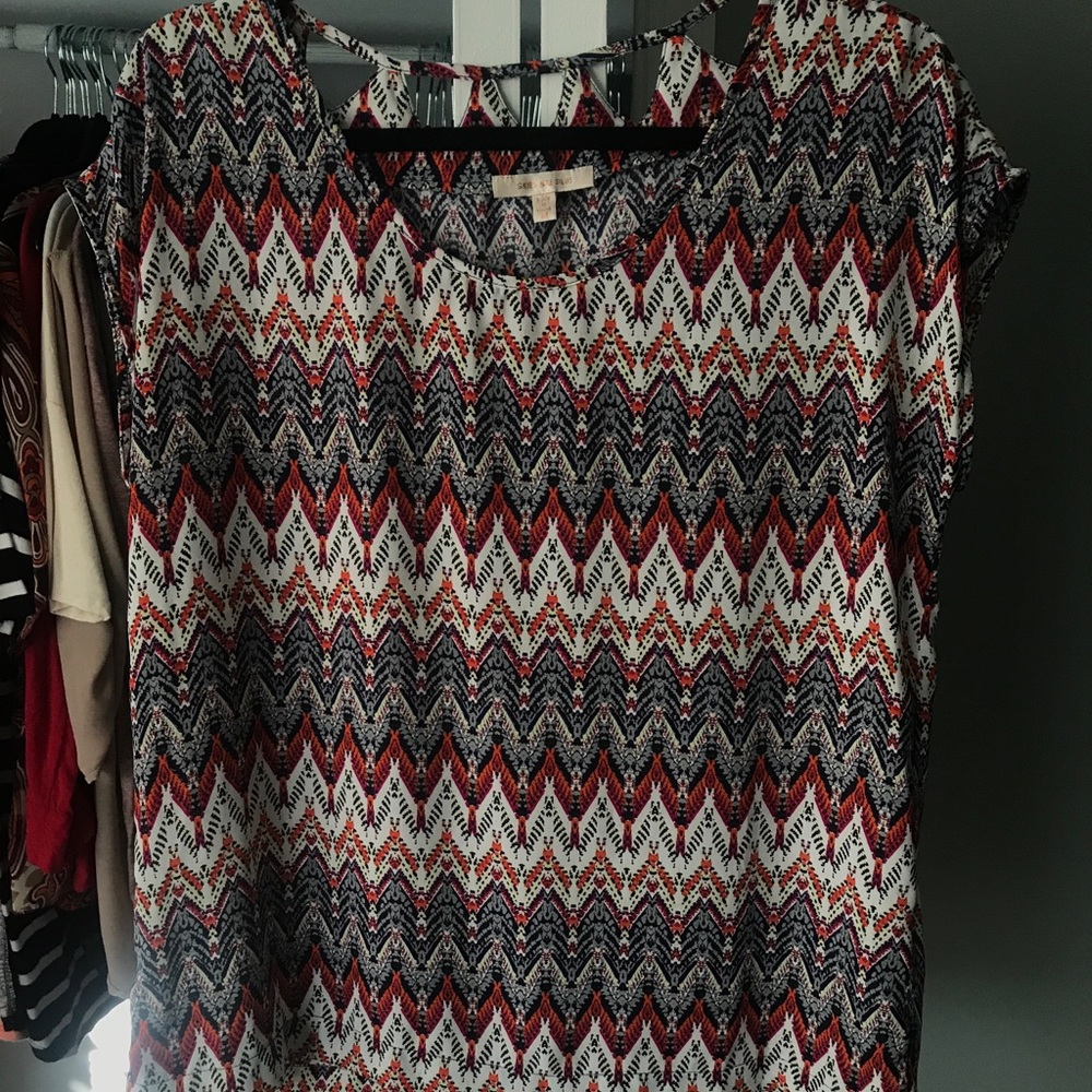 Short sleeve blouse